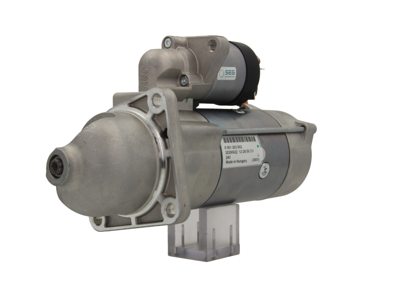 A new 24V starter motor 4.0KW for Daf truck vehicles, displaying the front left side with 89.0 pinion and 10 teeth.