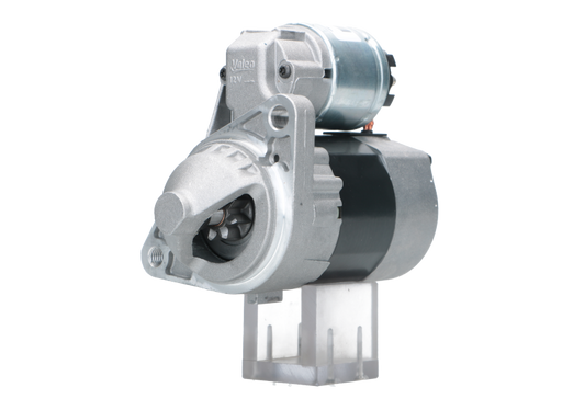 Starter Nissan 0.7 kw