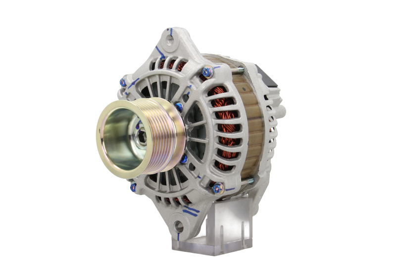 Alternator Isuzu 90A